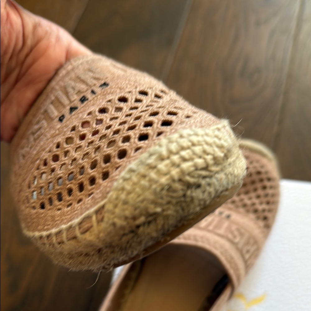 AUTHENTIC Christian Dior Nude Mesh Espadrilles (RARE color) - Picture 10 of 13